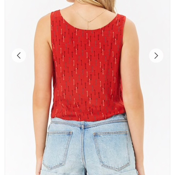 Tie-Front Key Print Top - Picture 4 of 4